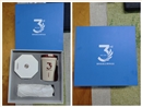 亚科迈 3 周年纪念礼品怎么定制？这套蓝色礼盒藏着成长故事