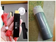 电建公司的周年庆礼品怎么选？这套定制礼盒满是行业温度???