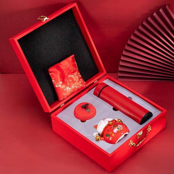 新年中国红招财猫茶具套装 招财猫+茶叶罐+保温瓶 logo定制 送客户公司年会礼品2