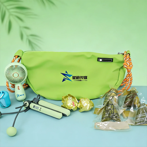 端午活力礼盒 青柠绿斜挎包风扇跳绳粽子套装 企业定制 logo 伴手礼 (2).png